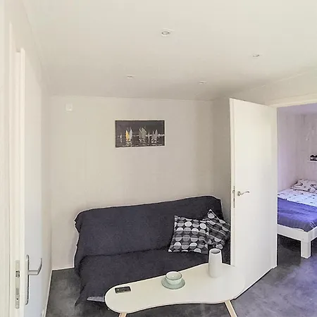 Holiday home Lovely In With Wi-fi *