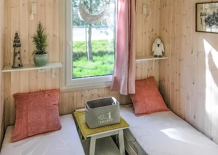 Vakantiehuis Lovely In With Wi-fi